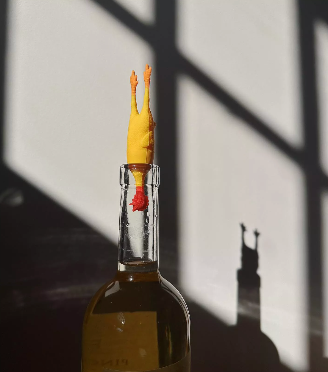 Coq Au Vin - Wine Stopper