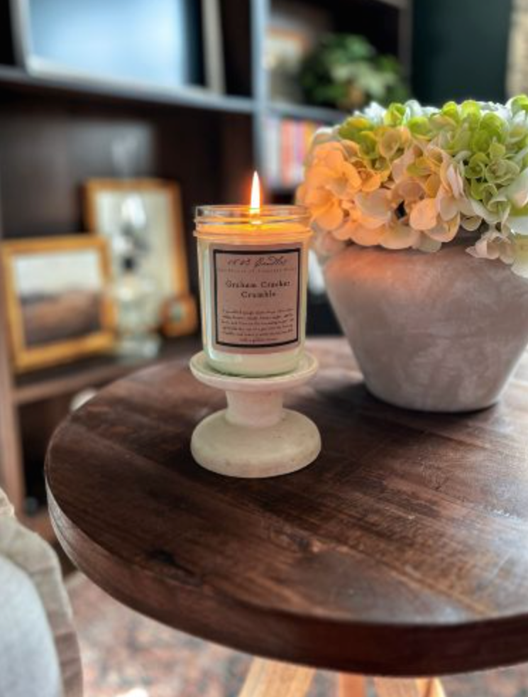 Graham Cracker Crumble Candle