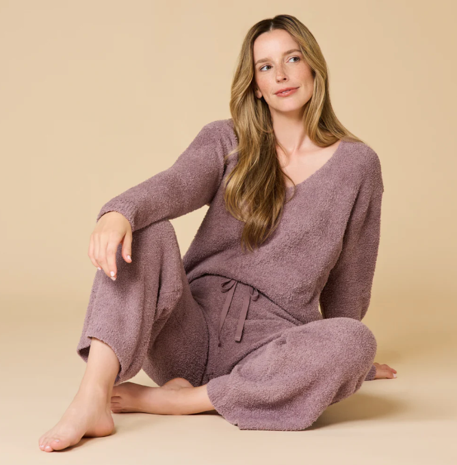 Solid Marshmallow V-Neck Lounge Set - Driftwood