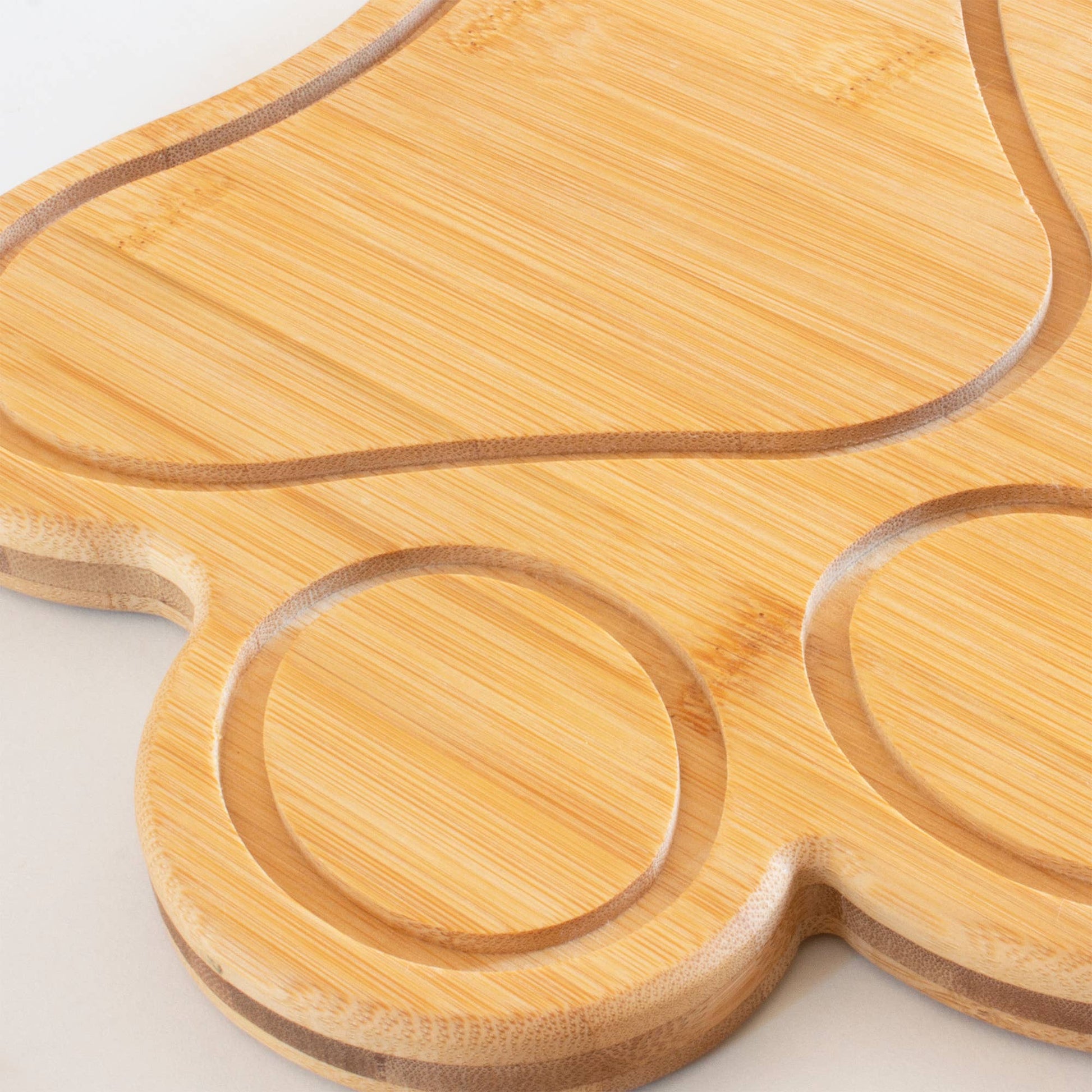 Paw Shaped Cutting Board & Charcuterie Serving Tray - Veranda Cafe & Mercantile