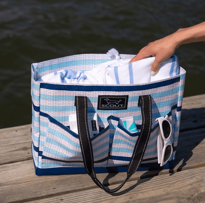 Pocket Tote Medium - Uptown Girl - Veranda Cafe & Mercantile